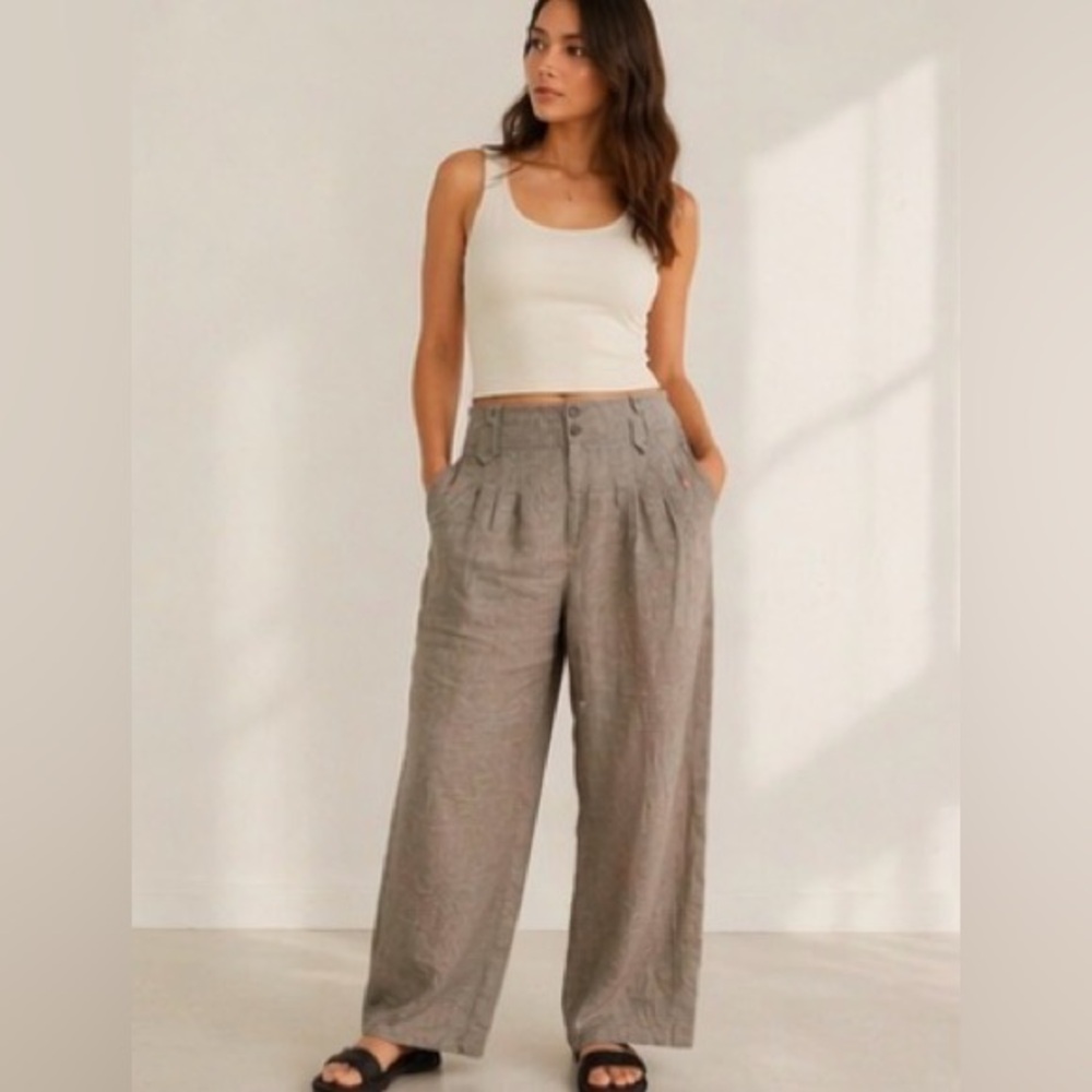 Women Gray/ Beige Linen Pleated Pants